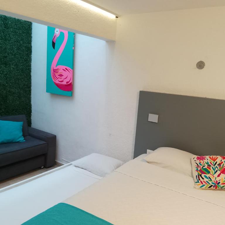 Hotel Downtown Merida - Deluxe Double Room (2 Adults + 1 Child) - 3