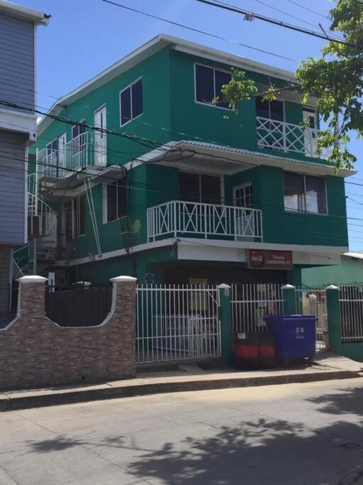 Casa Turistica Dónde MATHY'S #1 Barrio Sarie Bay - Apartamento de 3 dormitorios - 23