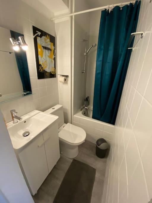 studio hyper centre ville et gare - One-Bedroom Apartment - 8
