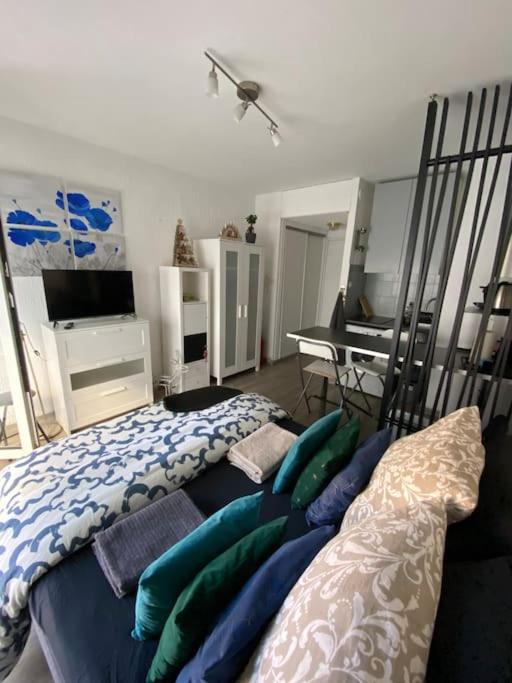 studio hyper centre ville et gare - One-Bedroom Apartment - 6