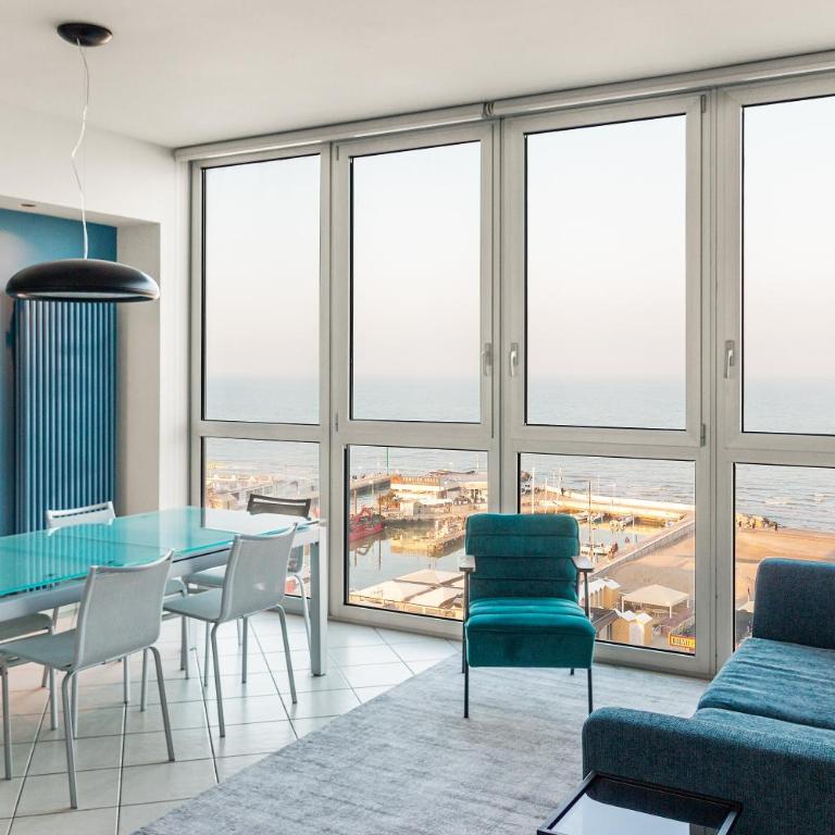 LUXURY BLUE LIVING RICCIONE PORTO - Three-Bedroom Apartment - 1