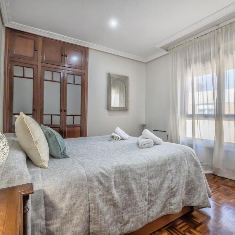 Apartamento Esmeralda & Parking Incluido & Centro - Apartamento de 3 dormitorios - 10