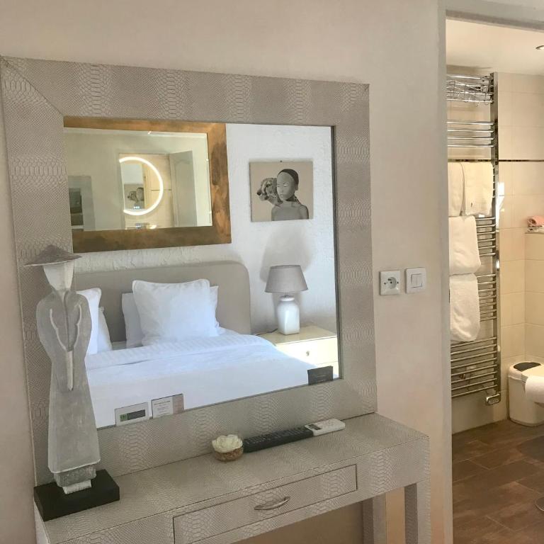 Mas Giro - Twin Room with Garden View - 8