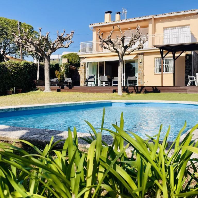 Villa Sol i Mar by Costabravaway - Casa - 1