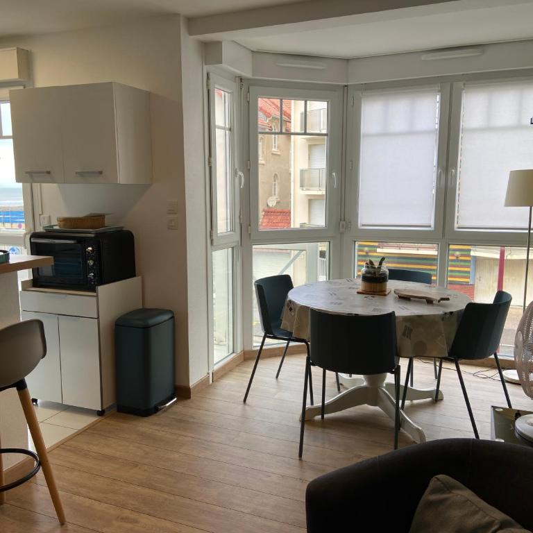 LE BON ENDROIT en bord de mer, vue mer et wifi - One-Bedroom Apartment - 19