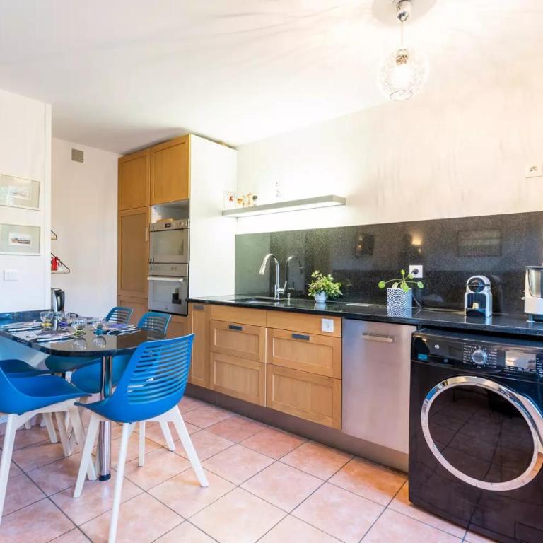 Maison pour 4 personnes près des golfs - Maison 2 Chambres - 5