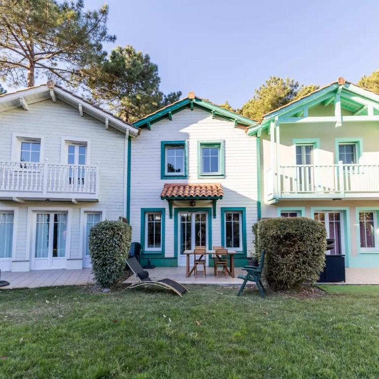 Maison pour 4 personnes près des golfs - Maison 2 Chambres - 7