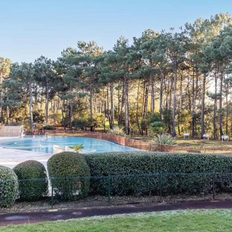 Maison pour 4 personnes près des golfs - Maison 2 Chambres - 4