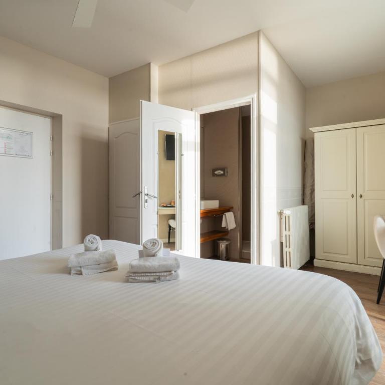 Best Western Hotel De La Plage Saint Marc sur Mer - Chambre Prestige - Vue sur Mer et Terrasse - 7