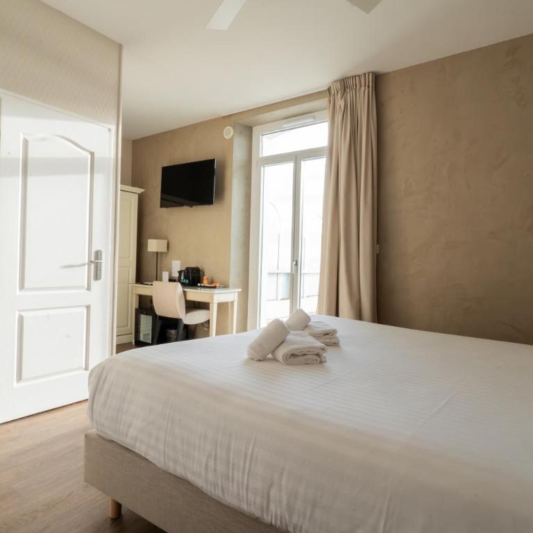 Best Western Hotel De La Plage Saint Marc sur Mer - Chambre Prestige - Vue sur Mer et Terrasse - 6