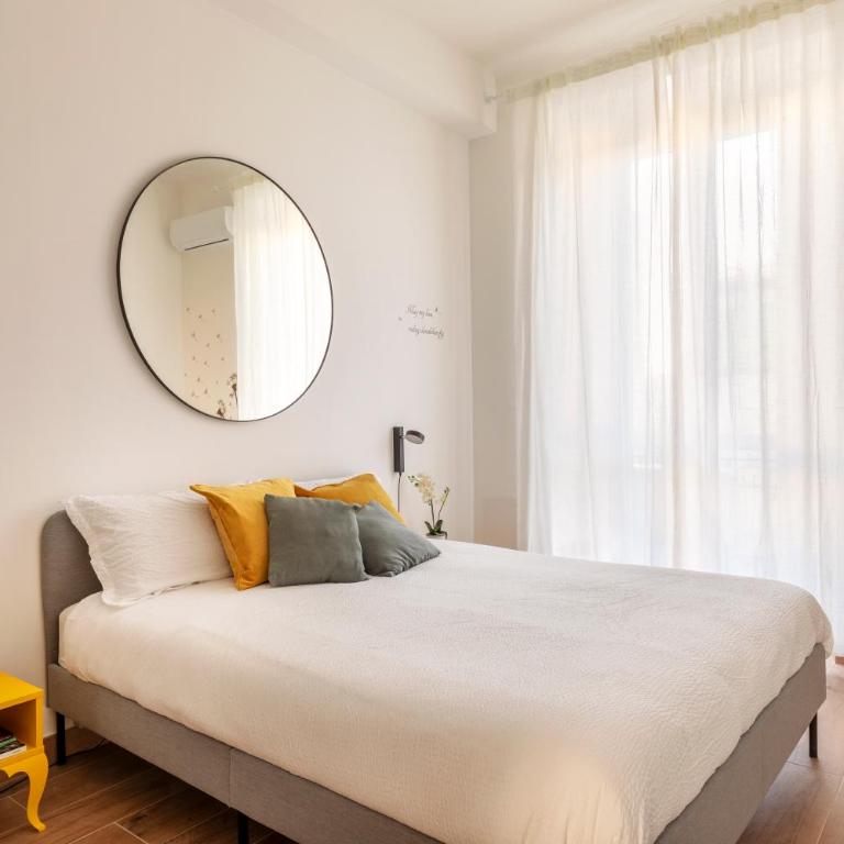 The House of Dandelions - M3 Duomo 15' - 2 camere - Appartamento con 2 Camere da Letto - 4