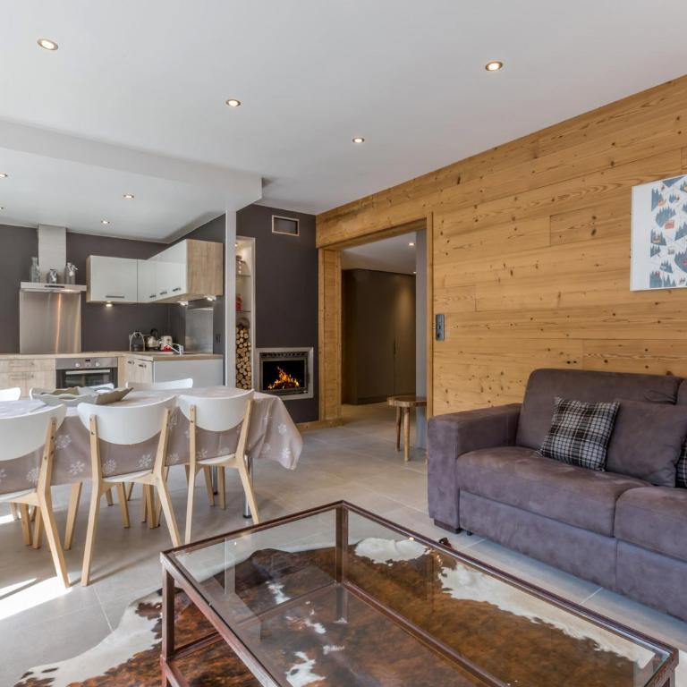 Chalet spacieux au cœur de La Clusaz, 6 pers., WIFI - FR-1-304-6 - Apartment (6 Adults) - 2