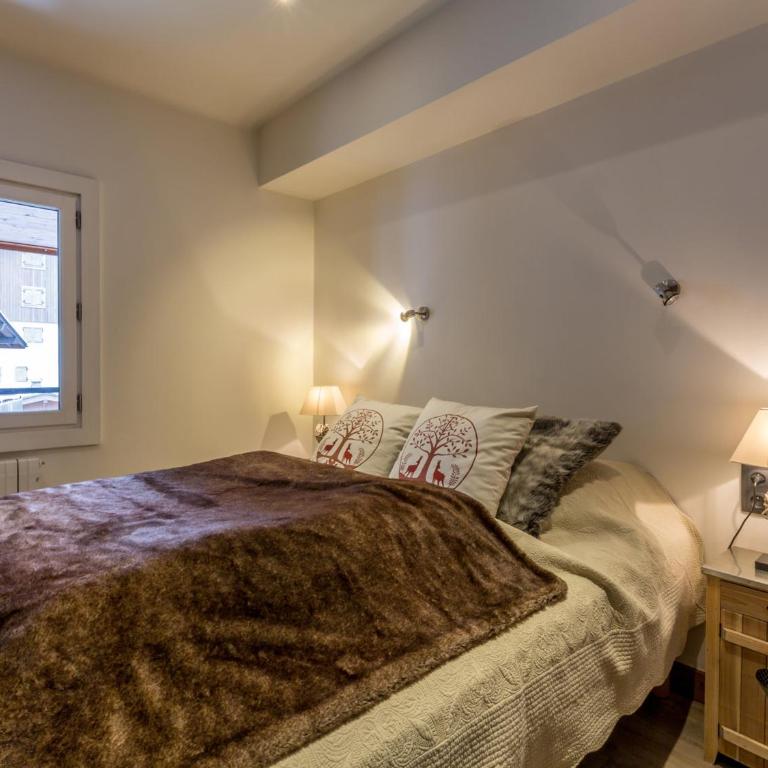 Chalet spacieux au cœur de La Clusaz, 6 pers., WIFI - FR-1-304-6 - Apartment (6 Adults) - 8