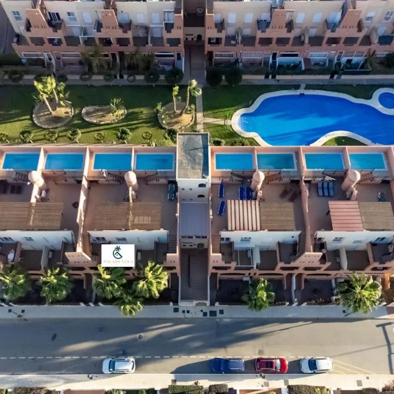 Palami Vera con terraza, WIFI 300mb, piscina y garaje privado - Apartamento de 2 dormitorios - 37