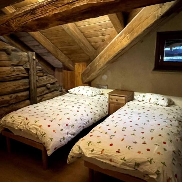 Magnificent spacious 4 bedroom mountain chalet with spa, free EV plug -in - Villa - 17