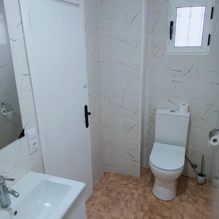 Casa recien reformada a dos calles del mar - Casa de 3 dormitorios - 11