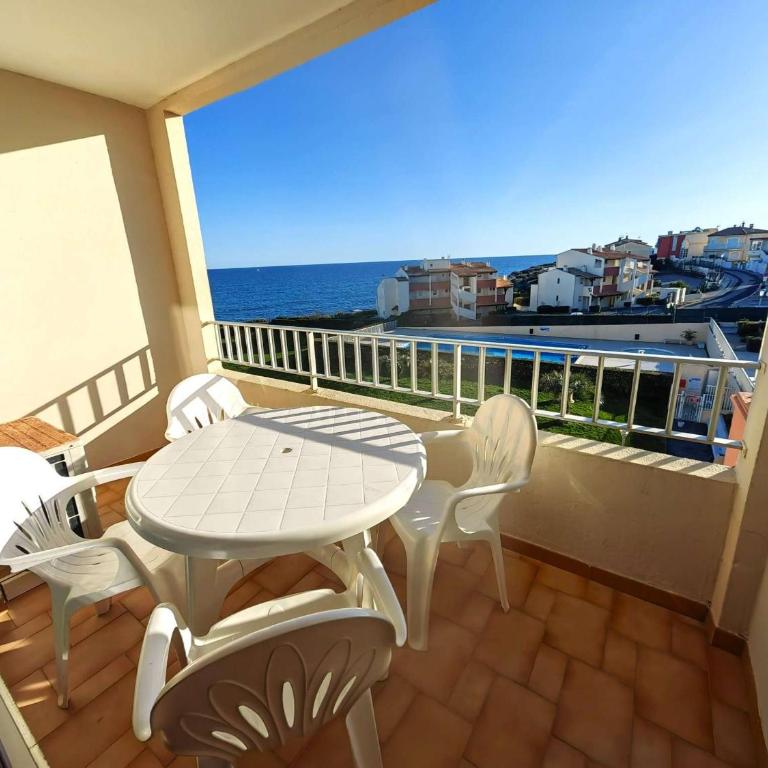 Charmant studio climatisé avec parking à 20m de la mer - FR-1-607-75 - Studio - 17