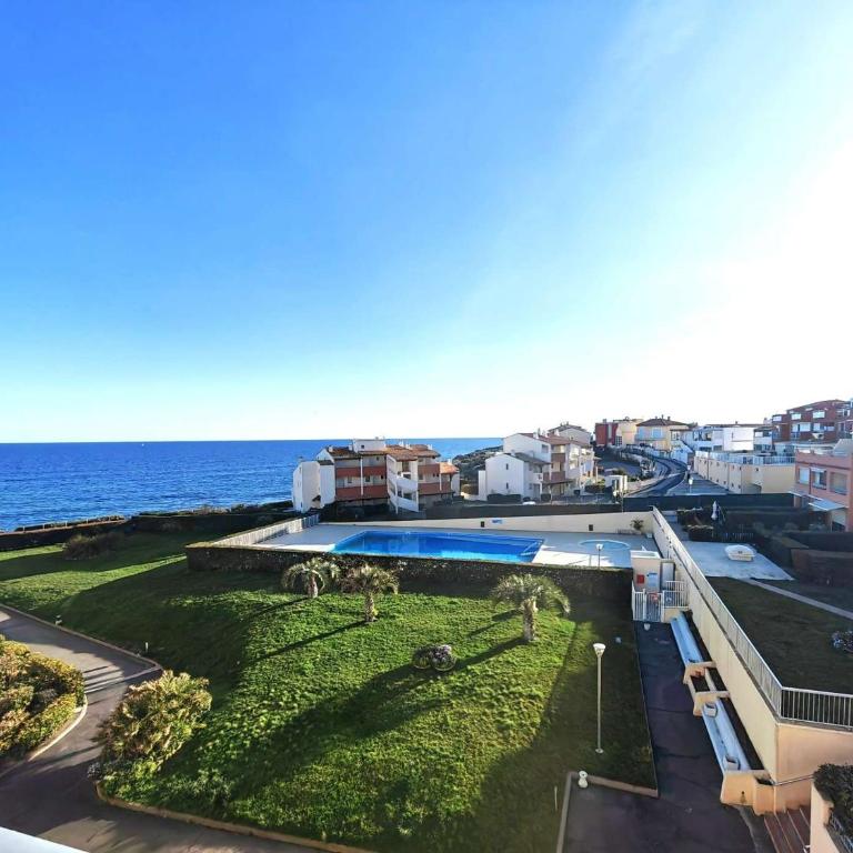 Charmant studio climatisé avec parking à 20m de la mer - FR-1-607-75 - Studio - 18