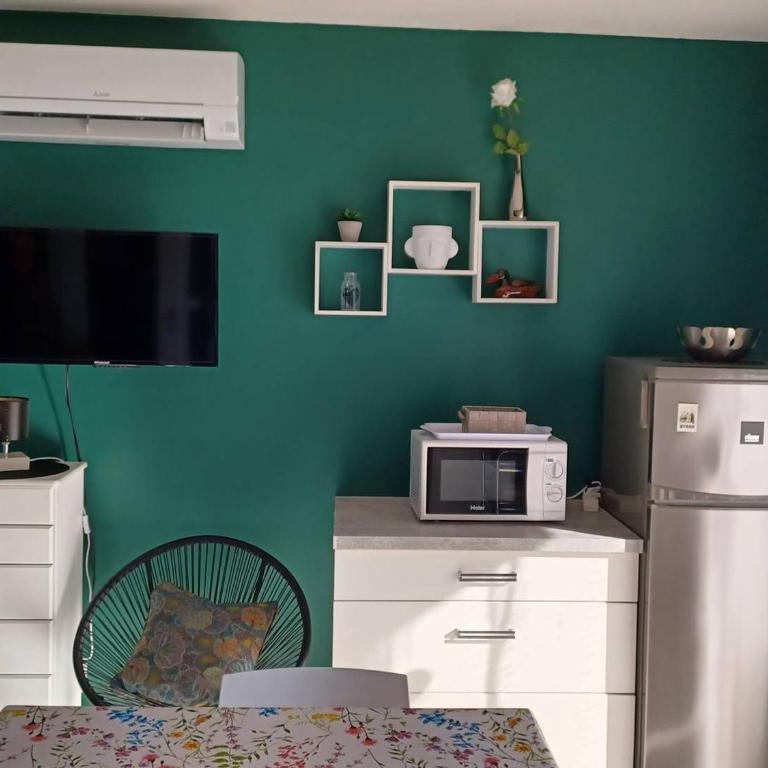 Studio Confortable avec Balcon, Clim, Wi-Fi, Proche Thermes et Centre-ville, Animaux Bienvenus - Studio - 14