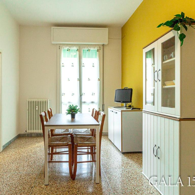 Galaxy 158 One Fiera with Free Parking - Two-Bedroom Apartment - 24