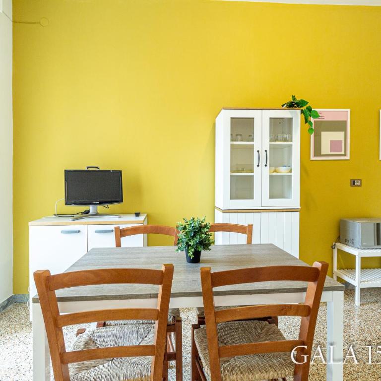 Galaxy 158 One Fiera with Free Parking - Two-Bedroom Apartment - 27