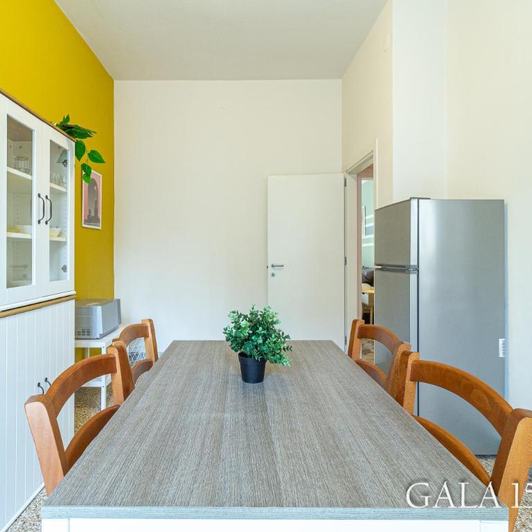 Galaxy 158 One Fiera with Free Parking - Two-Bedroom Apartment - 39