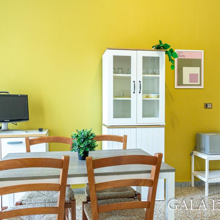 Galaxy 158 One Fiera with Free Parking - Two-Bedroom Apartment - 54