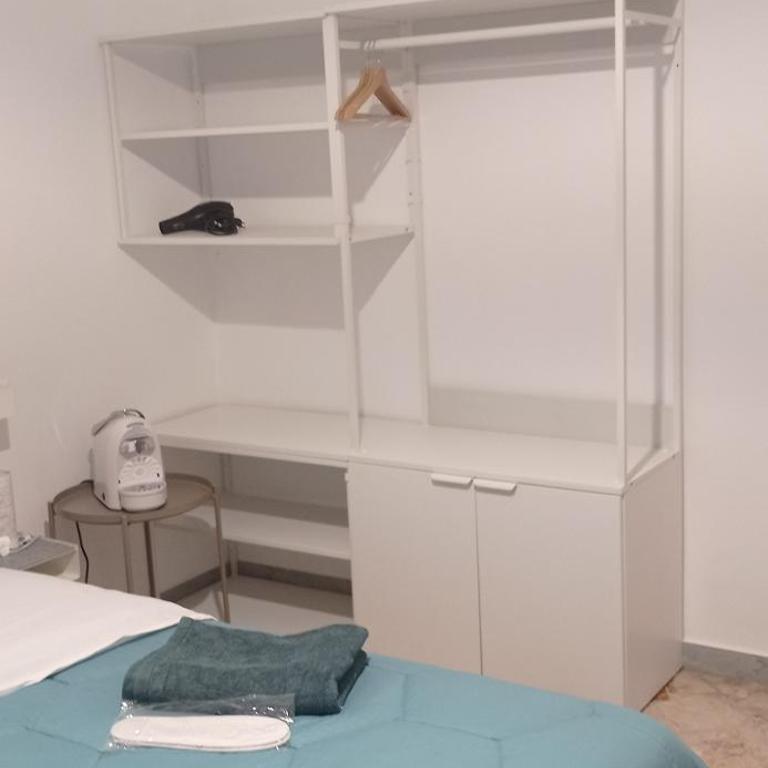 CasaRA - Double or Twin Room with Bathroom - 19