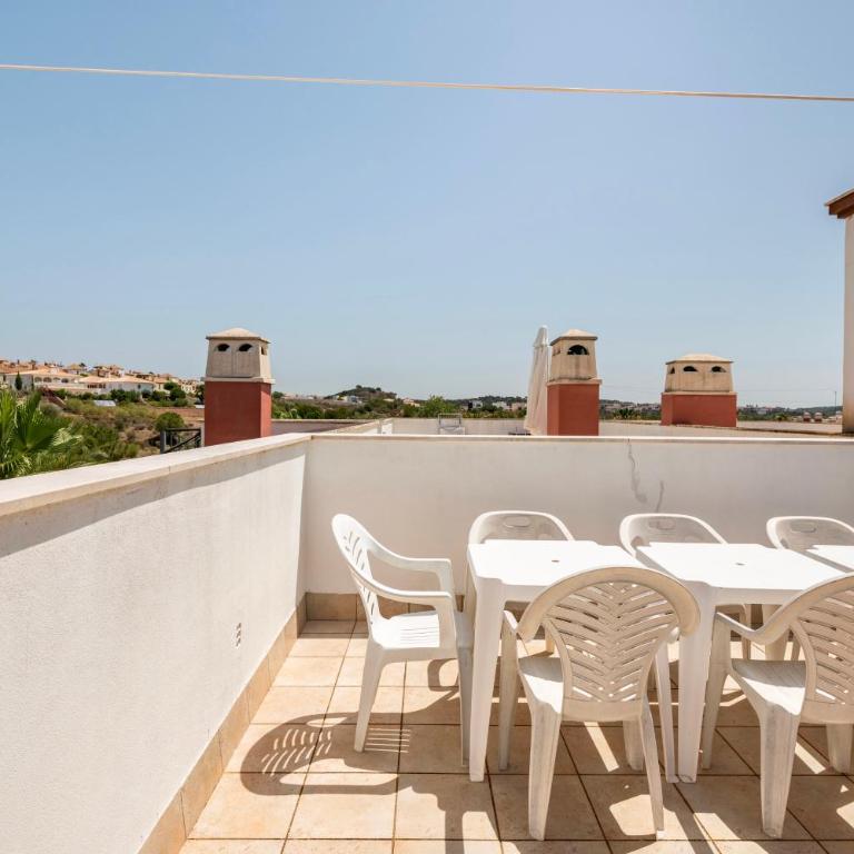 Wonderluxury Esuri GOLF - Apartamento de 2 dormitorios - 63