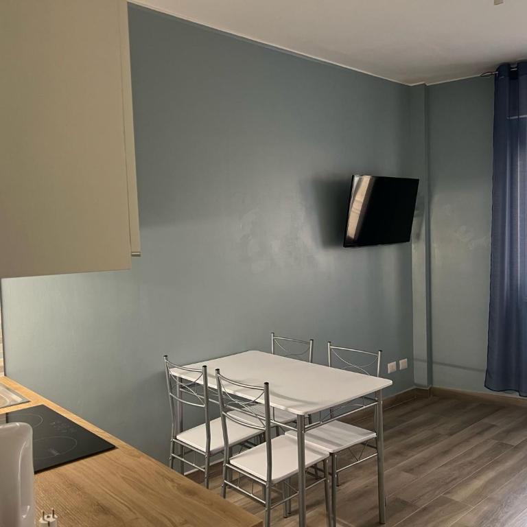 La Casa di Wendy - Two-Bedroom Apartment - 24