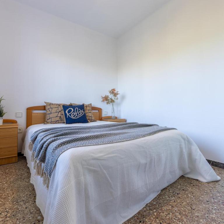 Tranquilo piso en Torredembarra - Apartamento de 2 dormitorios - 8