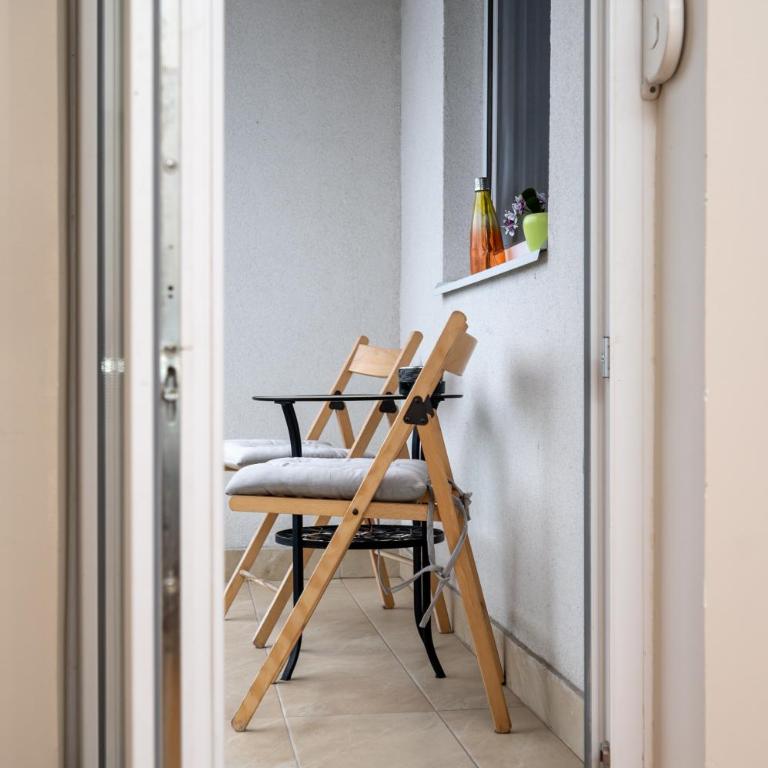 KC Apartment - One-Bedroom Apartment - 15
