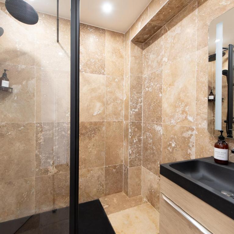 LE COCON- Jacuzzi & Sauna privés By SweetDreams - Apartment mit 1 Schlafzimmer - 5