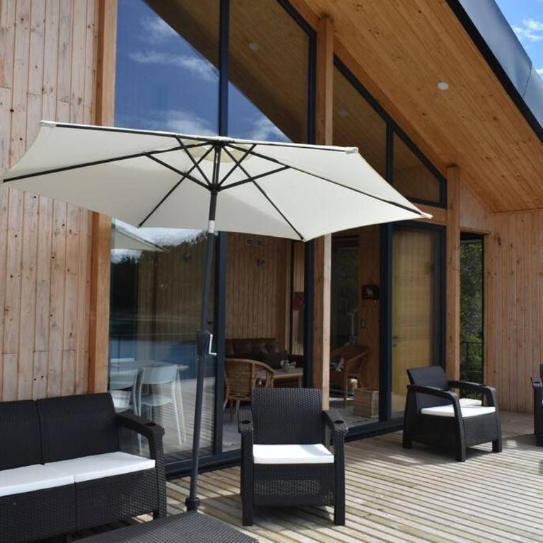 Impressive Don Santiago Cabin, Chilean Patagonia. - Two-Bedroom House - 4