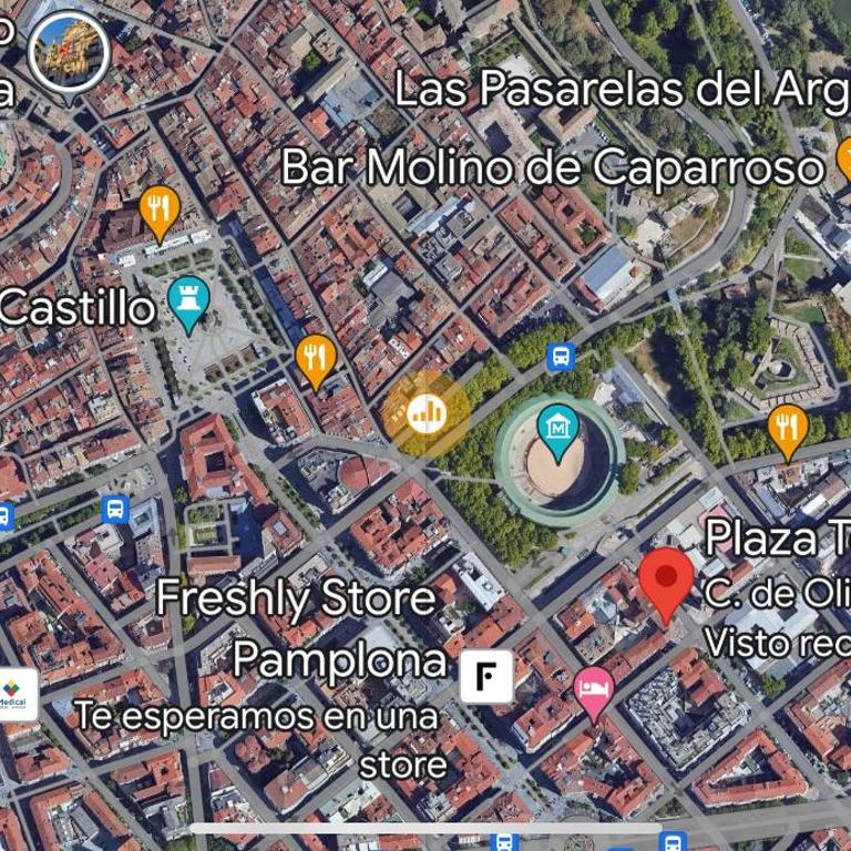 Plaza Tomás - Three-Bedroom Apartment - 32