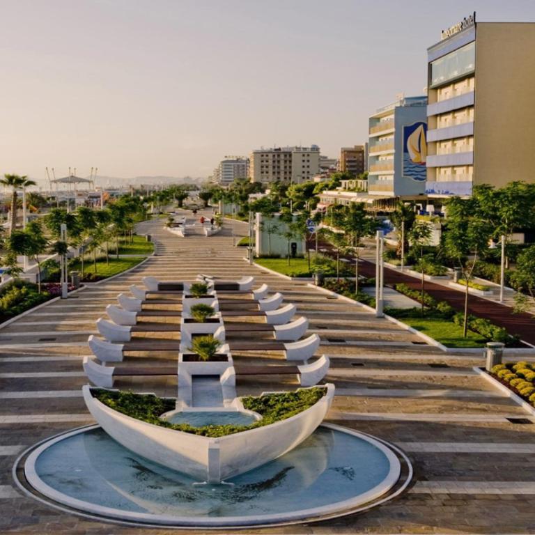 LUXURY BLUE LIVING RICCIONE PORTO - Three-Bedroom Apartment - 23