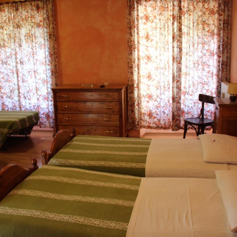 Hotel Col Du Mont - Habitación cuádruple - 9