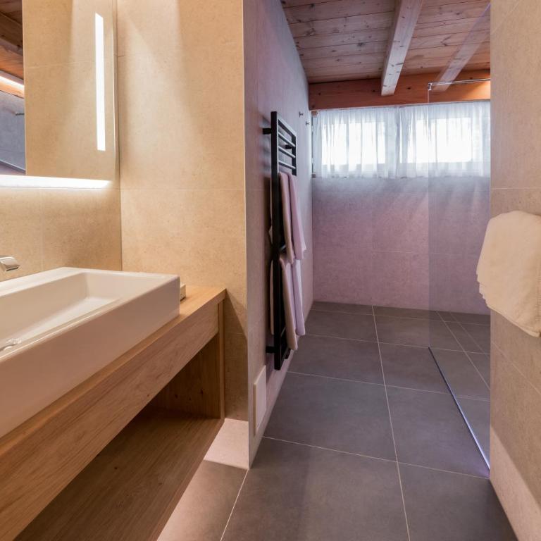 Hotel Armin - Due Camere Comfort Comunicanti - 16