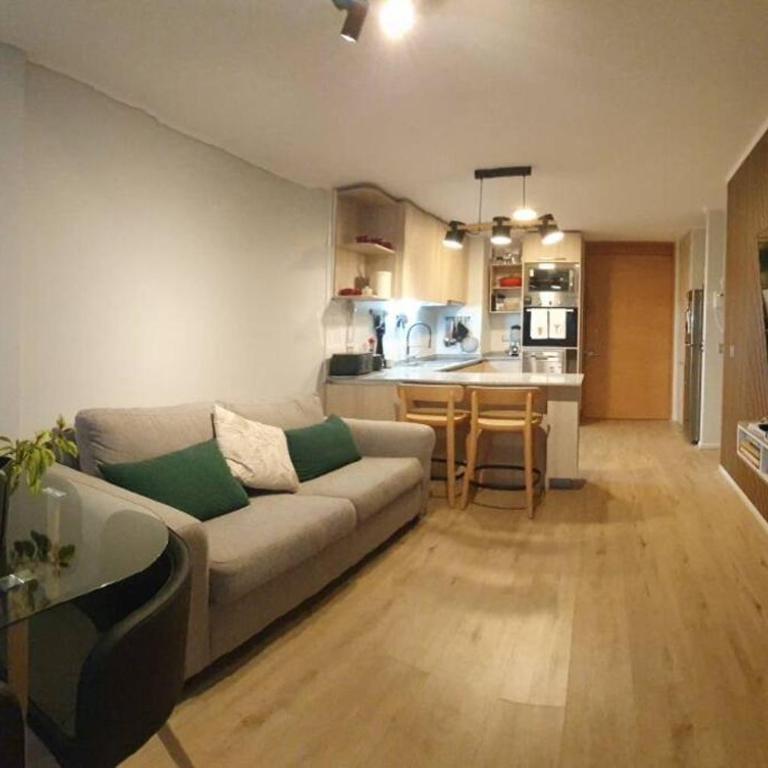 Departamento céntrico nuevo - Apartamento de 2 dormitorios - 1