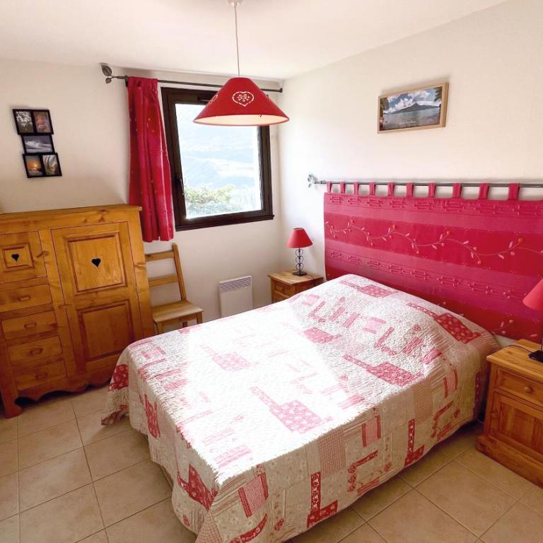 Appart T3 spacieux - 2 chambres - terrasse - vue exceptionnelle - à 5 minutes du centre ville en voiture - Appartement 2 Chambres - 11