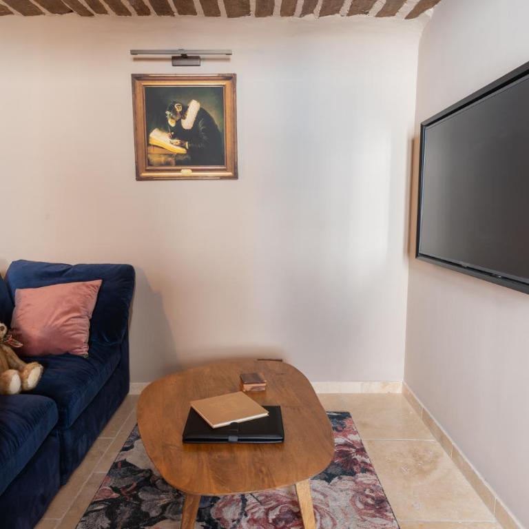 Entire townhouse in the heart of the village - Maison 2 Chambres - 5