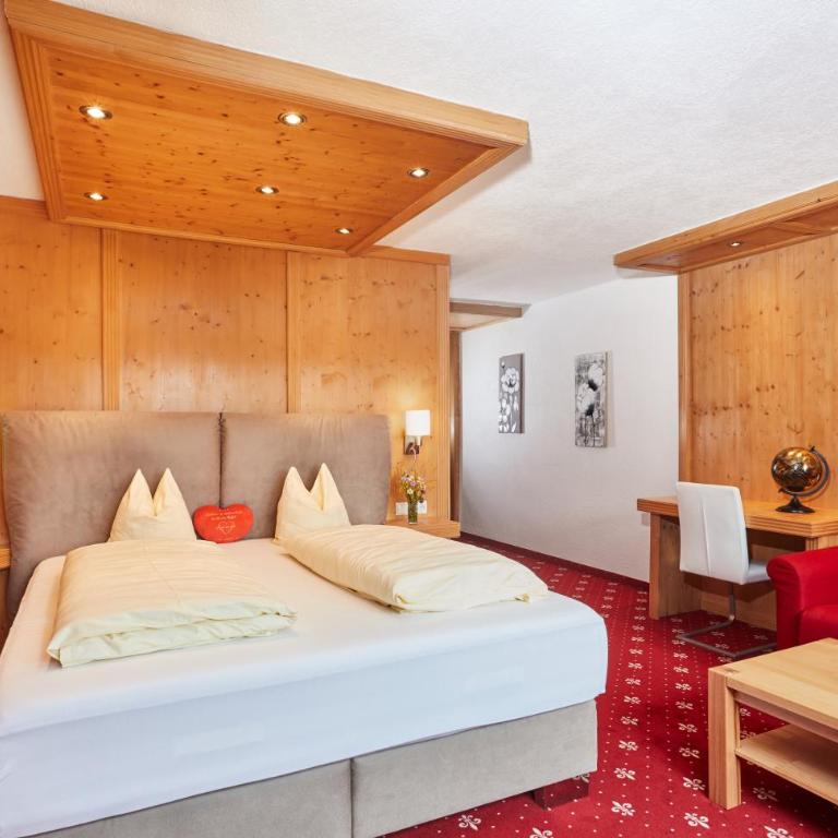 Hotel Hubertushof - Ihr Hotel mit Herz - Doppelzimmer mit Bergblick - 5