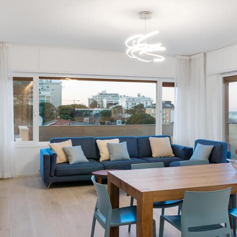 LUXURY BLUE LIVING RICCIONE PESCATORE - Three-Bedroom Apartment - 18