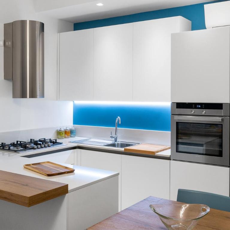 LUXURY BLUE LIVING RICCIONE PESCATORE - Three-Bedroom Apartment - 20