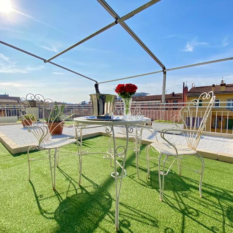 Attico Costa 17 [5 minuti a piedi dalla stazione] - Appartamento con Terrazza - 31