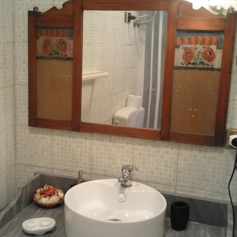 Salvone's house B&B - Camera Matrimoniale con Balcone (3 Adulti) - 8