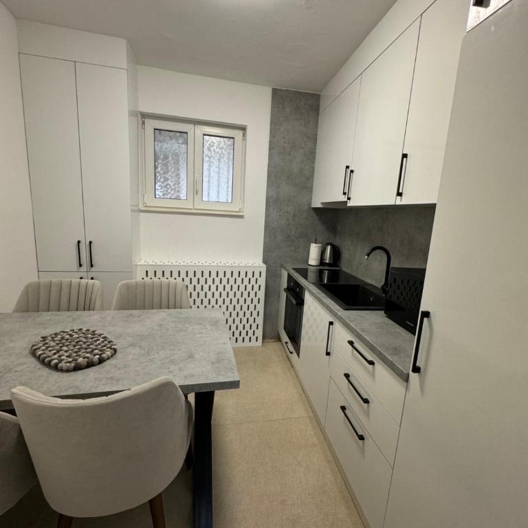 Estrada Apartment - Apartman sa 2 Spavaće Sobe - 5