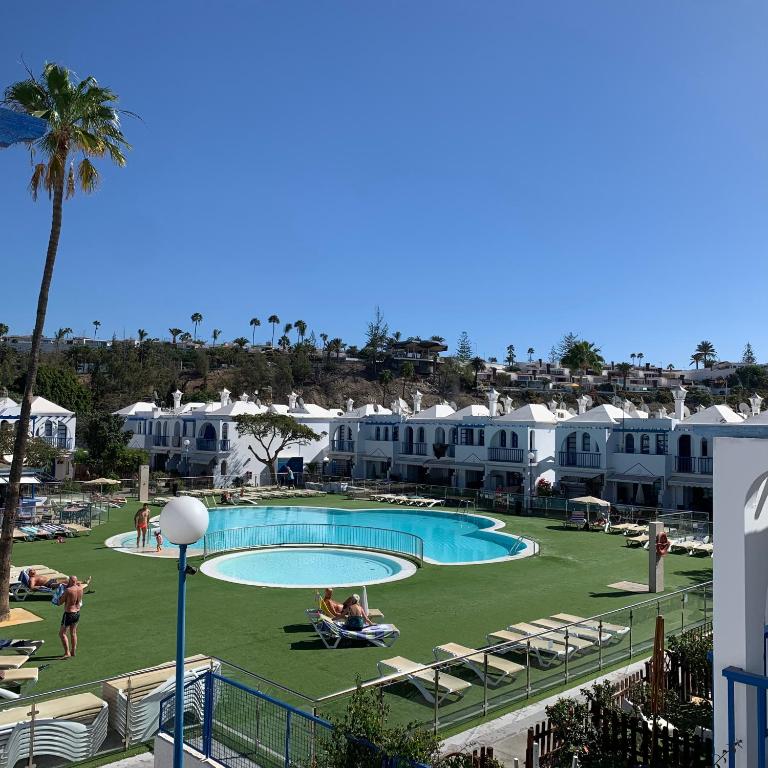 Bungalow Terrace&Pool near the Beach - One-Bedroom Apartment - 4