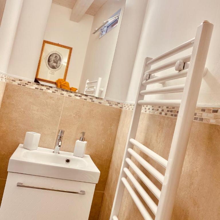 CasaBella Chioggia casa indipendente con corte - Casa con 1 Camera da Letto - 64