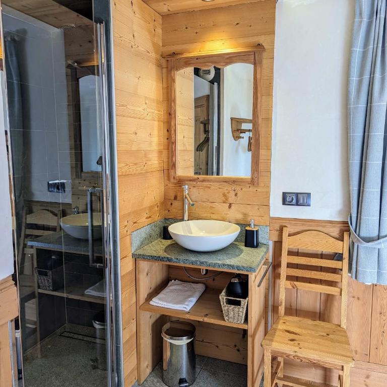 Chalet Lè Lodzé - Pieds des pistes - Appartement 3 Chambres - 21